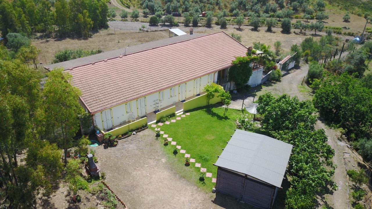 Il Girasole Alloggio Villa Fluminimaggiore Bagian luar foto